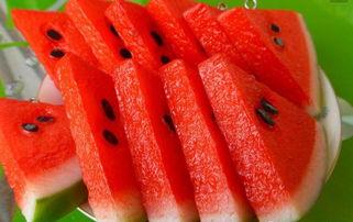 泗水口腔吃瓜,揭秘吃瓜背后的口腔健康秘密