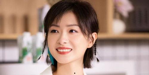 4号吃瓜姐,网络红人的崛起与影响力